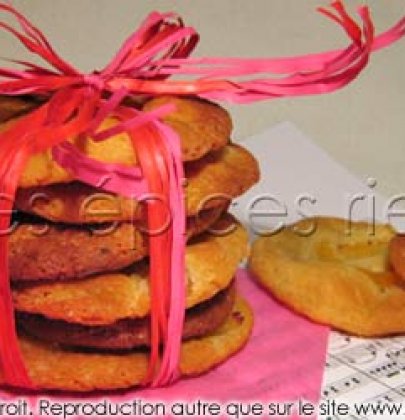 Cookies au chocolat blanc, fève tonka et abricots