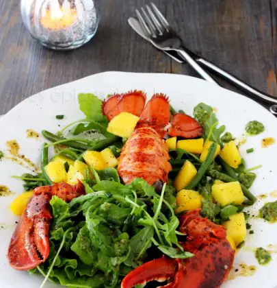 Salade festive de homard et sa vinaigrette aux agrumes