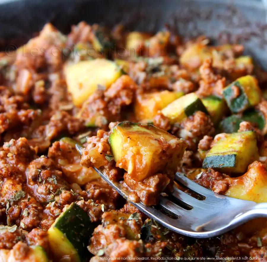 Courgettes Bolognaise Fondantes Parfumees Les Epices Rient